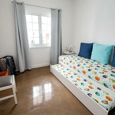 Seaside Azores With Natural Pool, Terrace & Barbecue *