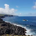 Seaside Azores With Natural Pool, Terrace&barbecue Сasa de vacaciones