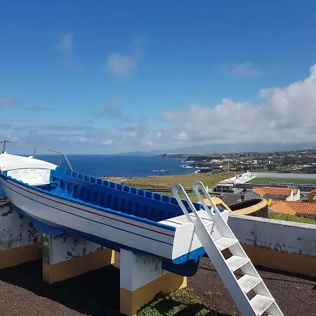Feriehus Seaside Azores With Natural Pool, Terrace & Barbecue *