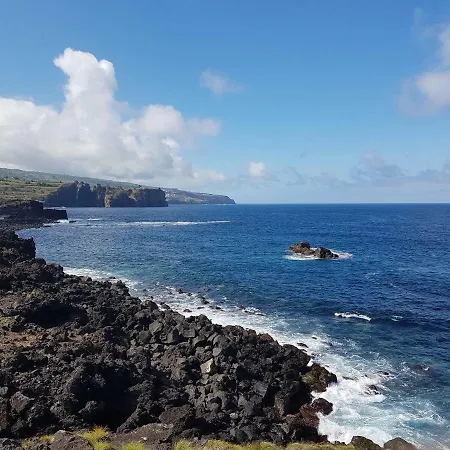 Seaside Azores With Natural Pool, Terrace & Barbecue Feriehus