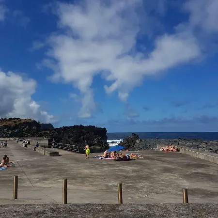 Seaside Azores With Natural Pool, Terrace & Barbecue Dom wakacyjny