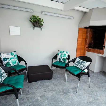 Seaside Azores With Natural Pool, Terrace & Barbecue Capelas