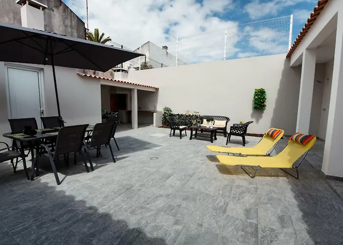 Holiday home Seaside Azores With Natural Pool, Terrace & Barbecue Capelas (Sao Miguel)